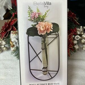NWOT. Bella Villa Living Wall Sconce Bud Vase - Black with Pink Floral Accent